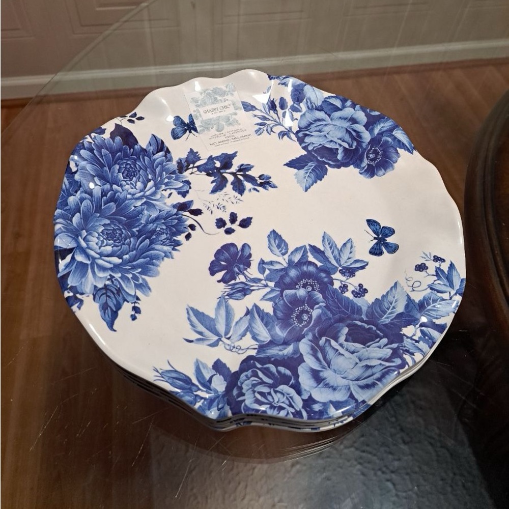 - - Brand New Set Of Dinner Plates 12” Floral  Pattern Beautiful…
